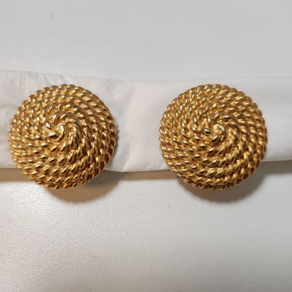 RJ Graziano Clip On Earrings Goldtone Womens Jewelry 1 inch round Vintage - Picture 6 of 11